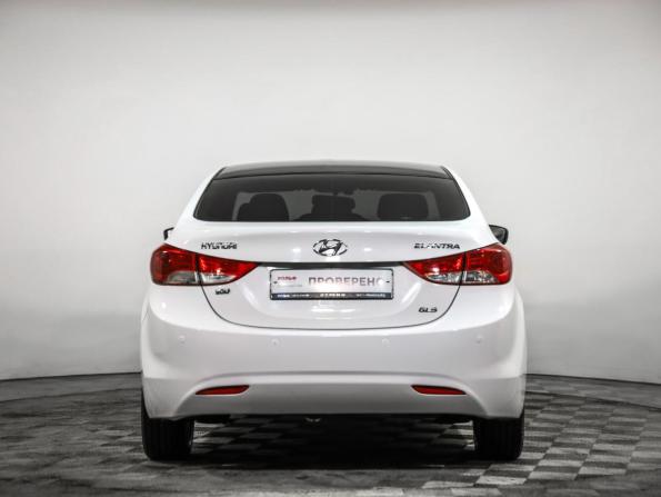 Hyundai Elantra V (MD) Рестайлинг с пробегом 2013 года, цена 849 000 рублей, 257687 км, седан, Автокод Объявления