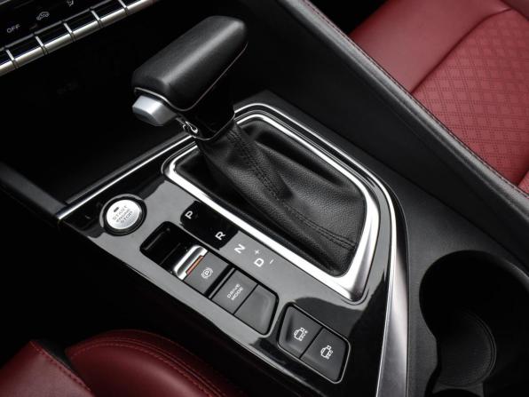 Changan Eado Plus с пробегом 2023 года, цена 1 550 000 рублей, 24853 км, седан, Автокод Объявления