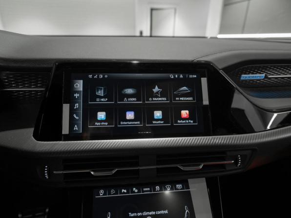 Audi Q6 с пробегом 2026 года, цена 8 700 000 рублей, 17 км, внедорожник, Автокод Объявления