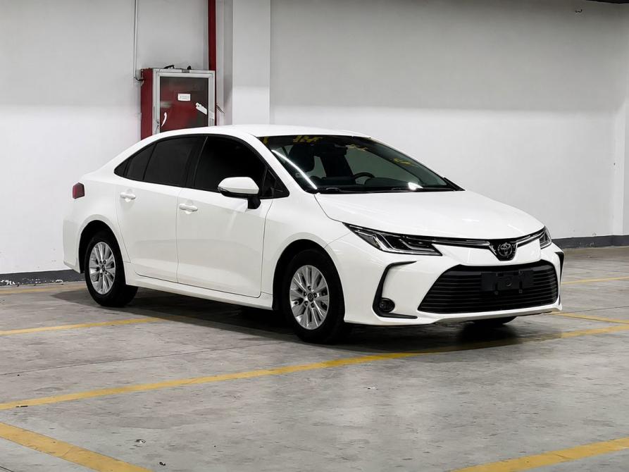 Toyota Corolla XI (E160 E170) Рестайлинг 2 Ростов-на-Дону  - изображение 1