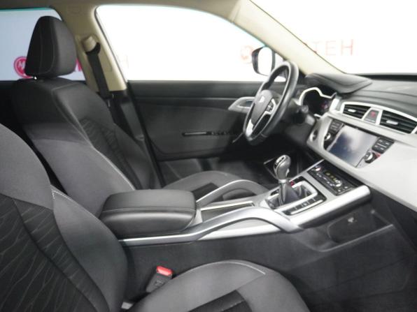 Geely Atlas I с пробегом 2019 года, цена 1 278 000 рублей, 131836 км, внедорожник, Автокод Объявления