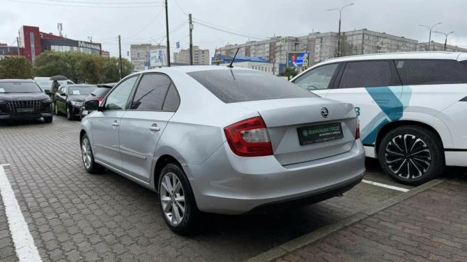 Skoda Rapid I с пробегом 2015 года, цена 855 000 рублей, 172841 км, лифтбек, Автокод Объявления