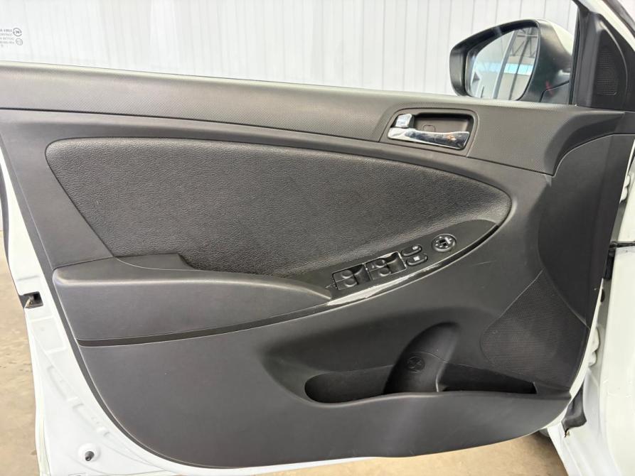 Hyundai Solaris I Краснодар  - изображение 13