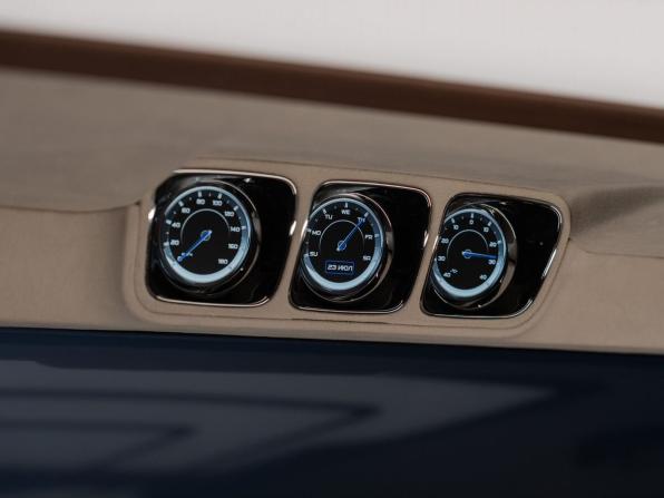 Mercedes-Benz V-Класс III (W447) Рестайлинг 2 с пробегом 2025 года, цена 46 500 000 рублей, 25 км, минивэн, Автокод Объявления