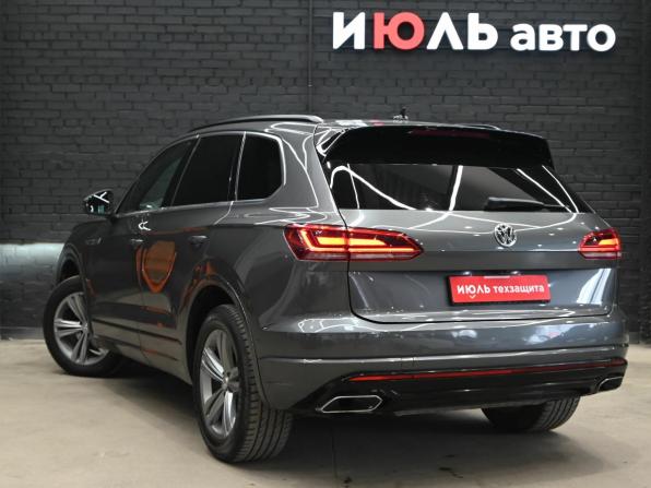 Volkswagen Touareg III с пробегом 2019 года, цена 5 750 000 рублей, 82962 км, внедорожник, Автокод Объявления