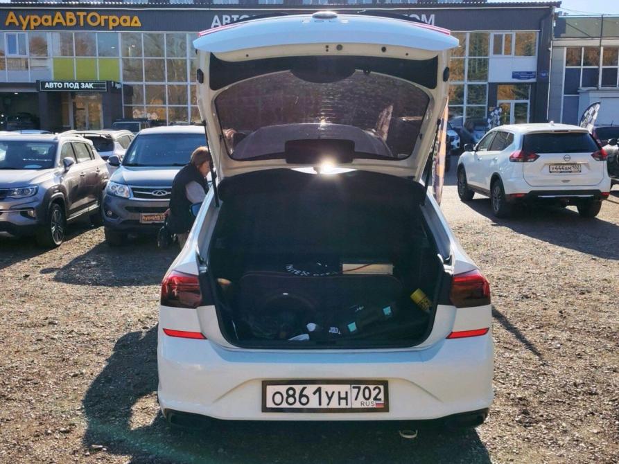 Volkswagen Polo VI Стерлитамак  - изображение 11