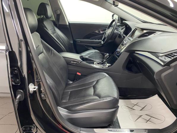 Hyundai Grandeur V с пробегом 2014 года, цена 1 620 000 рублей, 212109 км, седан, Автокод Объявления