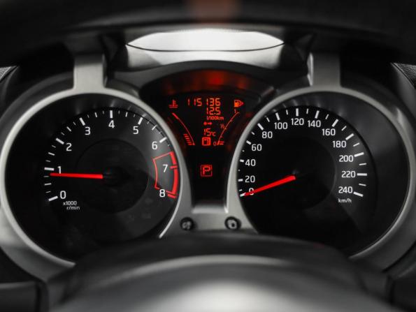 Nissan Juke I с пробегом 2012 года, цена 959 000 рублей, 115135 км, внедорожник, Автокод Объявления