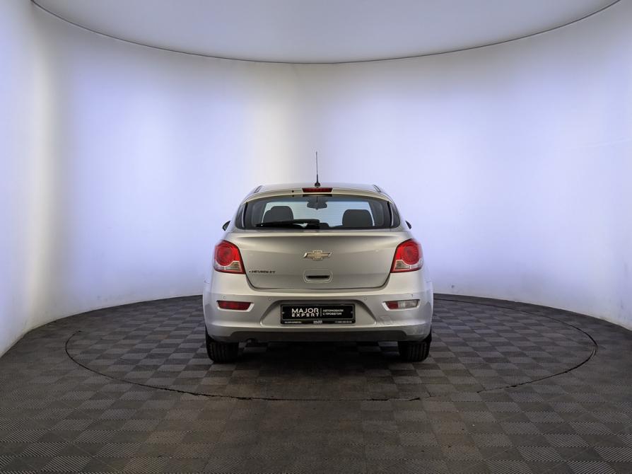 Chevrolet Cruze I Рестайлинг Москва  - изображение 6