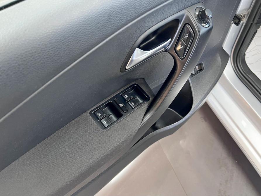Volkswagen Polo V Рестайлинг Тверь  - изображение 14