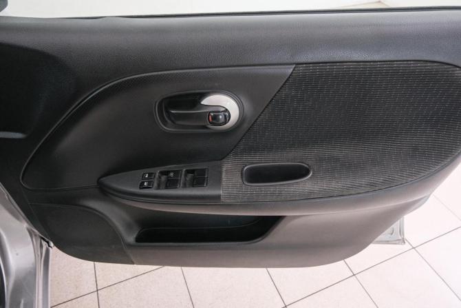 Nissan Note I Рестайлинг с пробегом 2010 года, цена 629 000 рублей, 200000 км, хэтчбек, Автокод Объявления