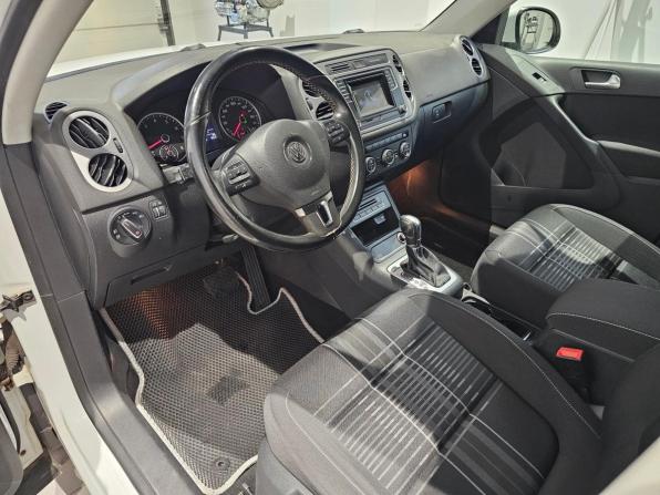 Volkswagen Tiguan I Рестайлинг с пробегом 2016 года, цена 1 299 000 рублей, 208546 км, внедорожник, Автокод Объявления