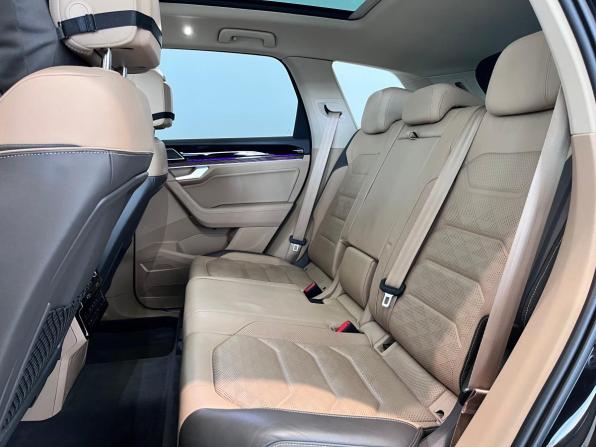 Volkswagen Touareg III с пробегом 2020 года, цена 5 199 000 рублей, 128256 км, внедорожник, Автокод Объявления