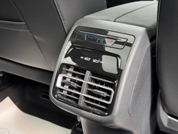 Volkswagen Tiguan III (China Market) с пробегом 2026 года, цена 4 750 000 рублей, 10 км, внедорожник, Автокод Объявления