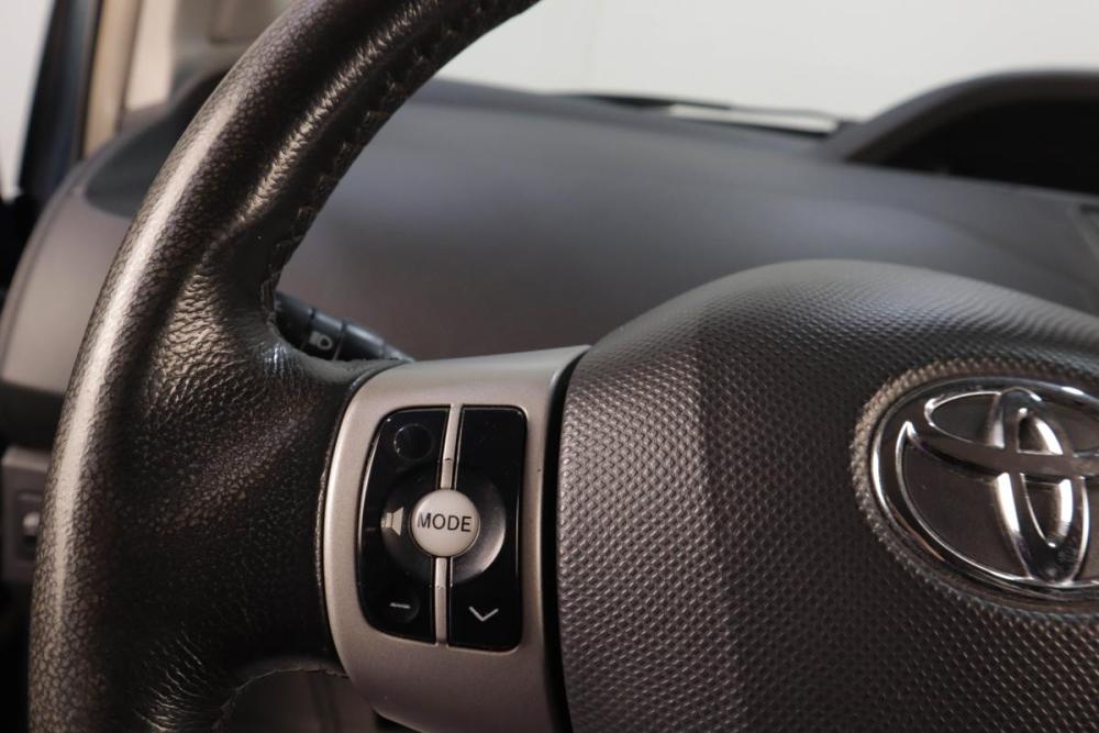 Toyota Yaris II Челябинск  - изображение 11