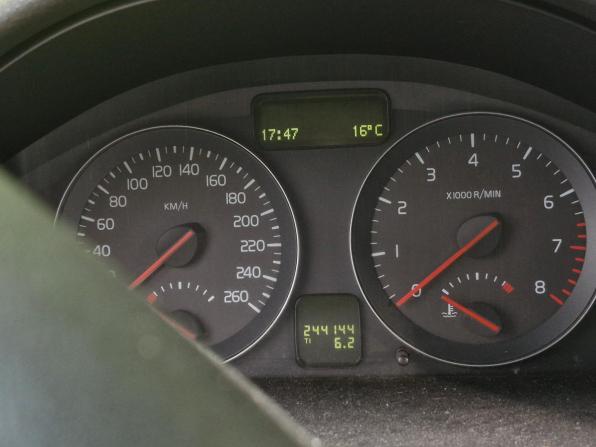 Volvo S40 II Рестайлинг с пробегом 2009 года, цена 589 000 рублей, 244144 км, седан, Автокод Объявления