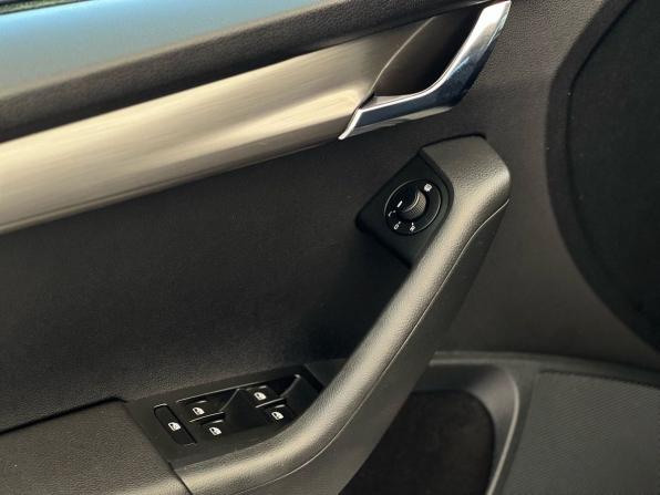 Skoda Octavia III (A7) Рестайлинг с пробегом 2018 года, цена 1 749 000 рублей, 137507 км, лифтбек, Автокод Объявления