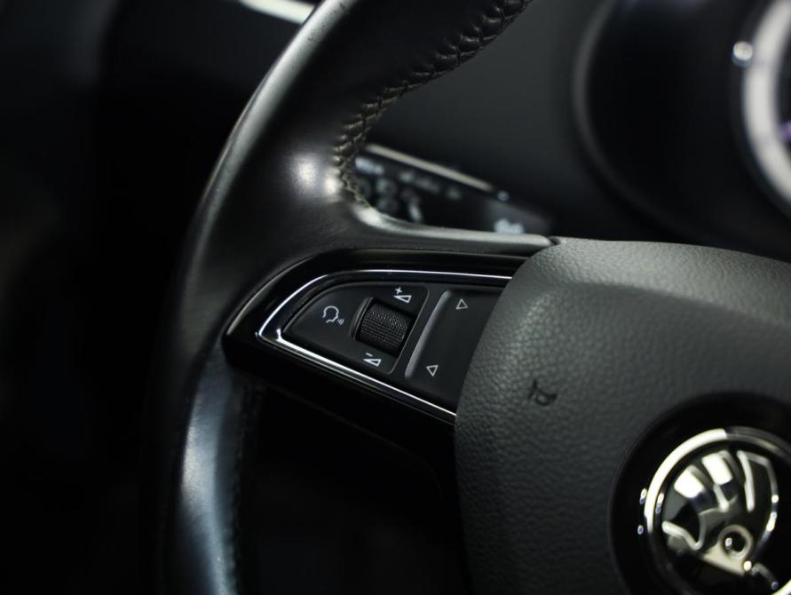 Skoda Octavia III (A7) Рестайлинг Санкт-Петербург  - изображение 11