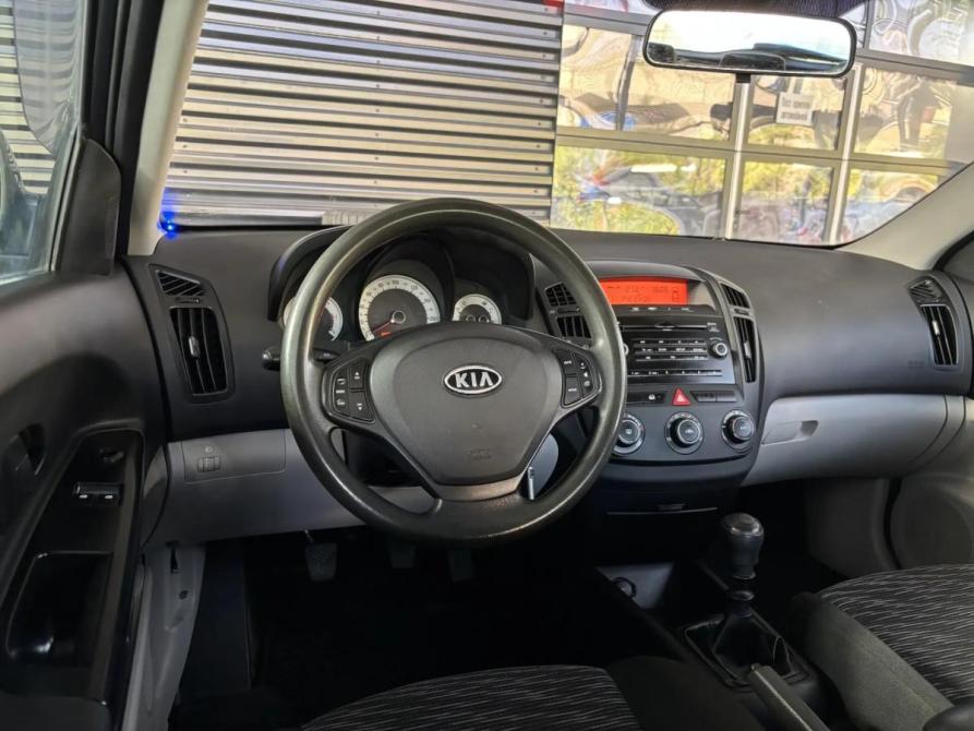 Kia Ceed I Крым  - изображение 11