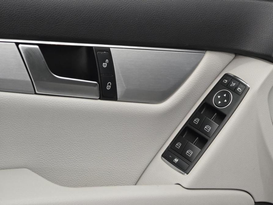 Mercedes-Benz C-Класс III (W204) Рестайлинг Красноярск  - изображение 21