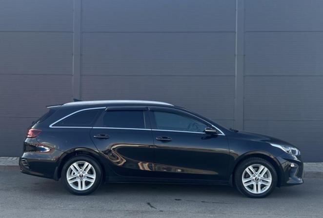 Kia Ceed III с пробегом 2019 года, цена 1 740 000 рублей, 72101 км, универсал, Автокод Объявления