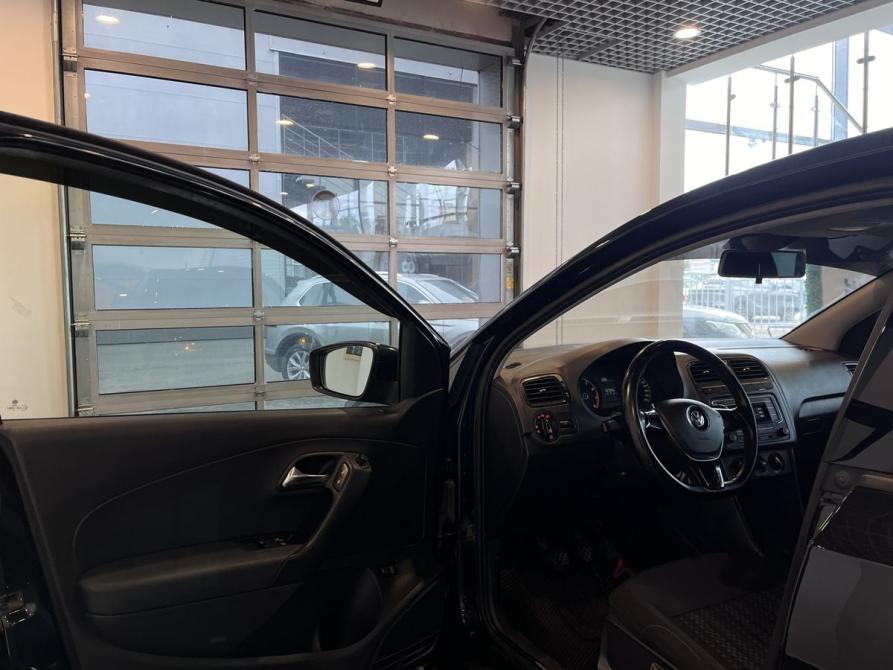 Volkswagen Polo V Рестайлинг Чебоксары  - изображение 18