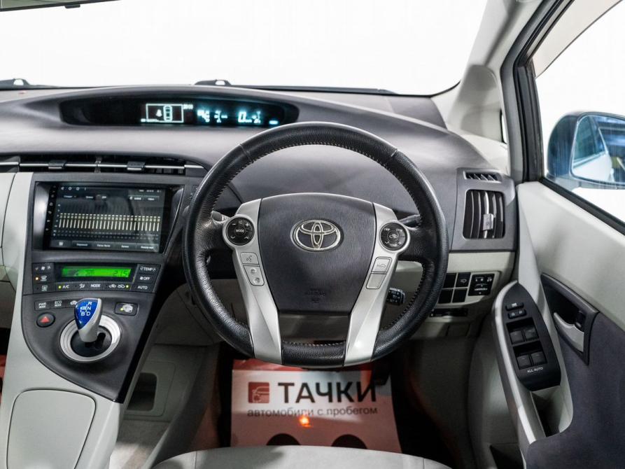 Toyota Prius III (XW30) Иркутск  - изображение 9