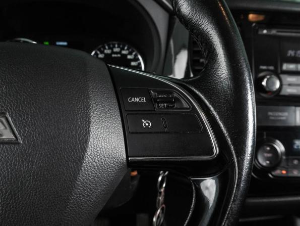 Mitsubishi Outlander III Рестайлинг 2 с пробегом 2016 года, цена 1 789 000 рублей, 129829 км, внедорожник, Автокод Объявления
