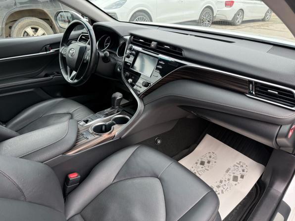 Toyota Camry VIII (XV70) с пробегом 2018 года, цена 2 000 000 рублей, 299000 км, седан, Автокод Объявления