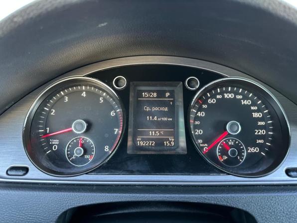 Volkswagen Passat B7 с пробегом 2012 года, цена 890 000 рублей, 192272 км, седан, Автокод Объявления