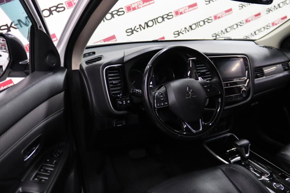 Mitsubishi Outlander III Рестайлинг 3 Сургут  - изображение 7