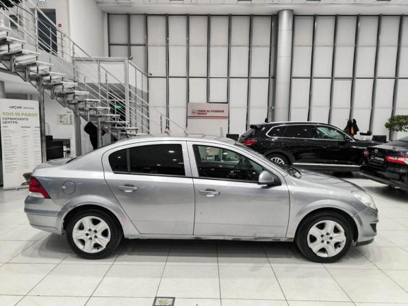 Opel Astra H Рестайлинг с пробегом 2013 года, цена 399 000 рублей, 336590 км, седан, Автокод Объявления