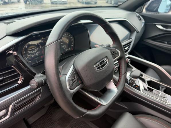 Geely Tugella I Рестайлинг с пробегом 2022 года, цена 2 669 900 рублей, 60576 км, внедорожник, Автокод Объявления