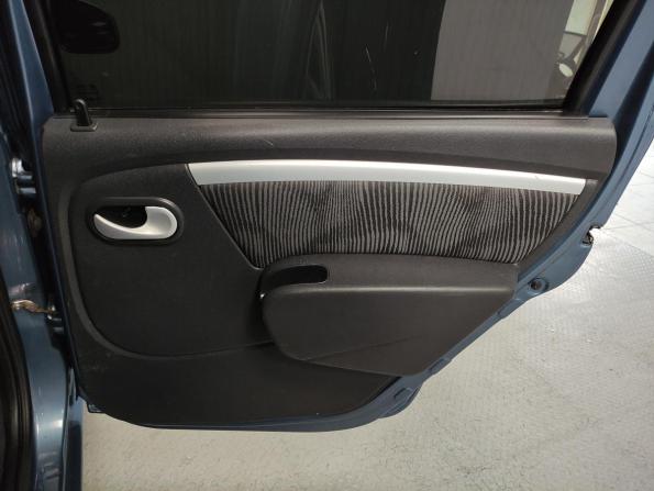 Renault Logan I Рестайлинг с пробегом 2011 года, цена 395 000 рублей, 178495 км, седан, Автокод Объявления
