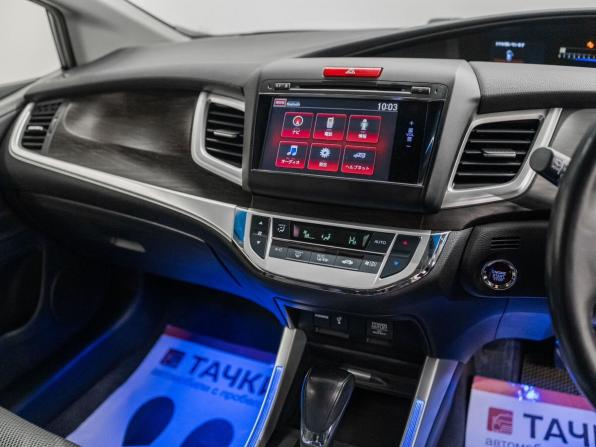 Honda Jade I с пробегом 2015 года, цена 1 397 000 рублей, 134485 км, компактвэн, Автокод Объявления