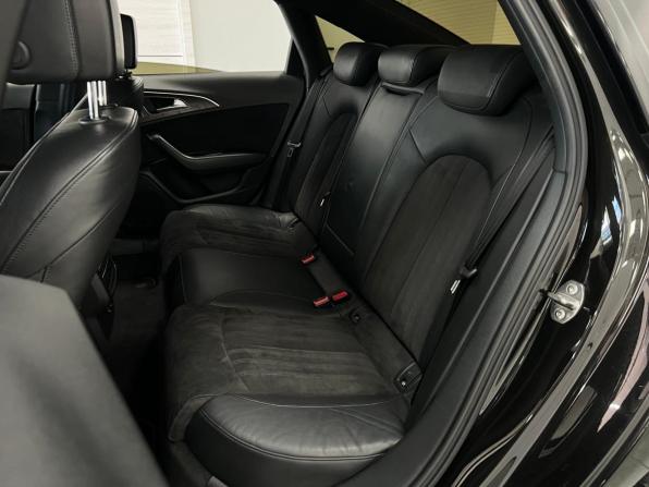 Audi A6 IV (C7) Рестайлинг с пробегом 2015 года, цена 2 150 000 рублей, 227727 км, седан, Автокод Объявления