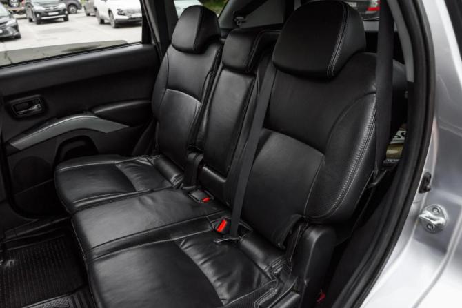 Peugeot 4007 с пробегом 2008 года, цена 1 049 000 рублей, 233555 км, внедорожник, Автокод Объявления