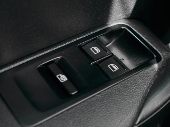 Volkswagen Polo V с пробегом 2012 года, цена 770 000 рублей, 96768 км, седан, Автокод Объявления