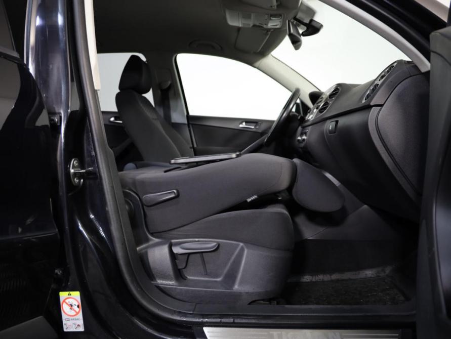 Volkswagen Tiguan I Санкт-Петербург  - изображение 23