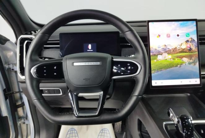 Jaecoo J7 I с пробегом 2024 года, цена 2 284 000 рублей, 18040 км, внедорожник, Автокод Объявления