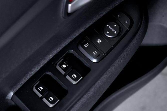 Kia Rio IV с пробегом 2019 года, цена 1 599 000 рублей, 72173 км, хэтчбек, Автокод Объявления
