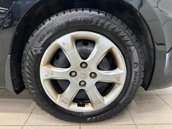 Hyundai Solaris I с пробегом 2012 года, цена 830 000 рублей, 89239 км, седан, Автокод Объявления