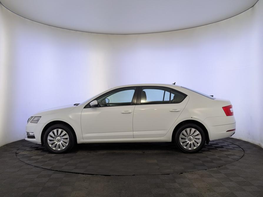 Skoda Octavia III (A7) Рестайлинг Москва  - изображение 8