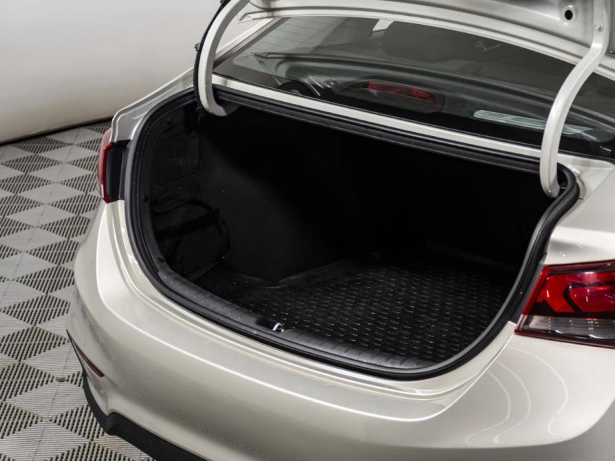 Hyundai Solaris II Москва  - изображение 15
