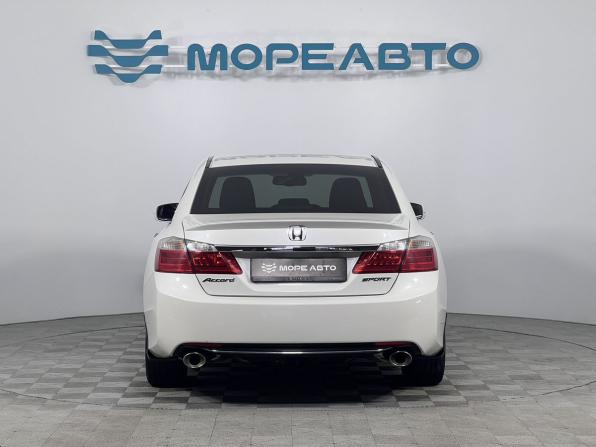 Honda Accord IX с пробегом 2013 года, цена 1 399 000 рублей, 341000 км, седан, Автокод Объявления
