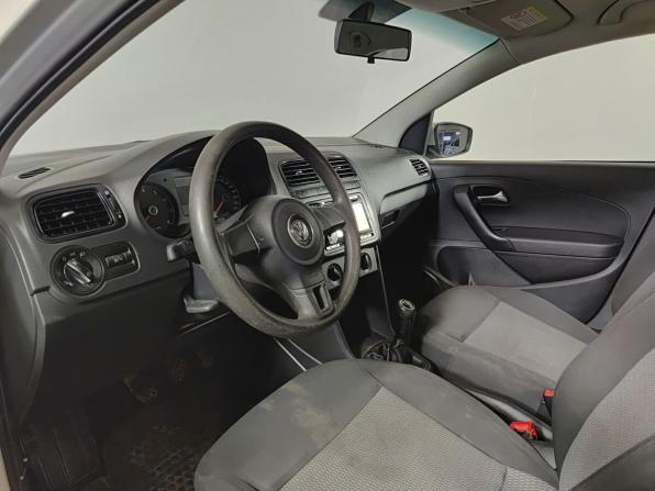 Volkswagen Polo V с пробегом 2012 года, цена 485 000 рублей, 330000 км, седан, Автокод Объявления