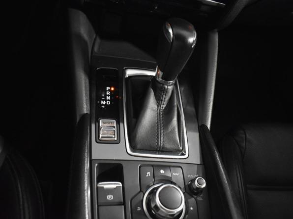 Mazda 6 III (GJ) Рестайлинг с пробегом 2015 года, цена 1 699 000 рублей, 142020 км, седан, Автокод Объявления