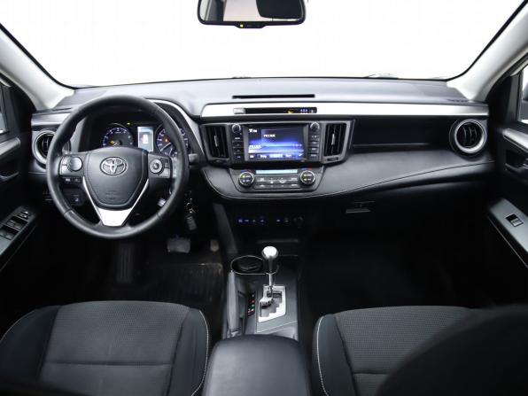 Toyota RAV4 IV (XA40) Рестайлинг с пробегом 2017 года, цена 1 950 000 рублей, 211071 км, внедорожник, Автокод Объявления