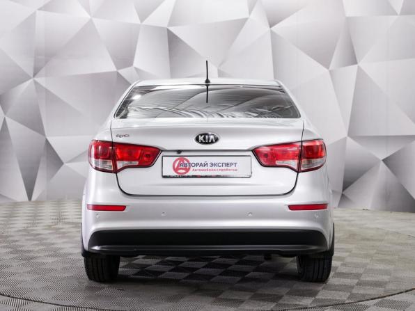 Kia Rio III Рестайлинг с пробегом 2016 года, цена 948 000 рублей, 192000 км, седан, Автокод Объявления