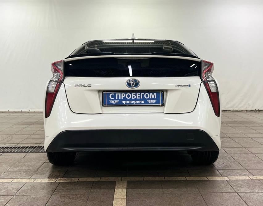 Toyota Prius IV (XW50) Санкт-Петербург  - изображение 6